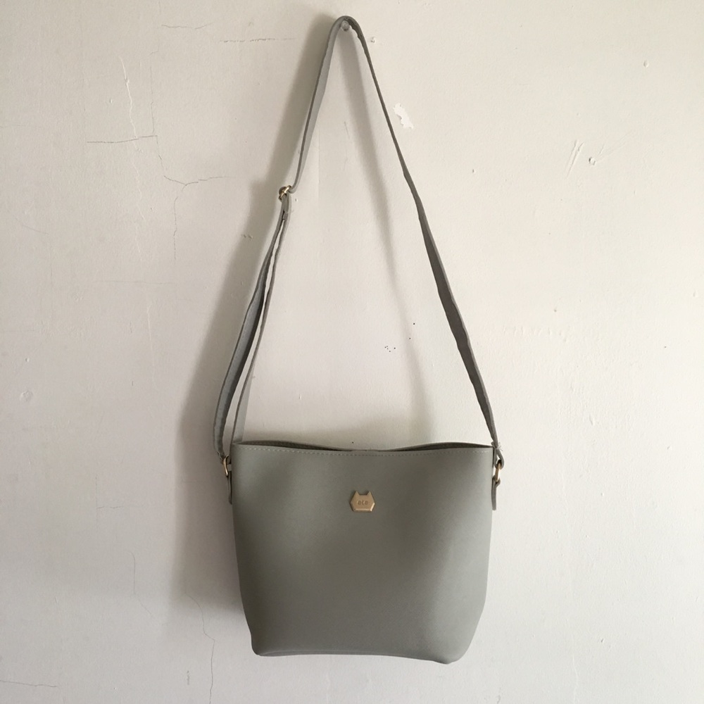 🐱 Gray Mini Cat Bag from Japan